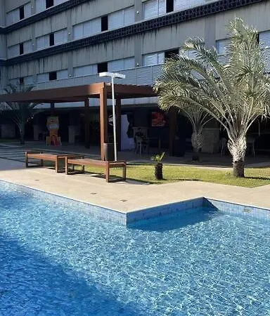 Apartamento Com Otima Area De Lazer Em Bairro Nobre De *