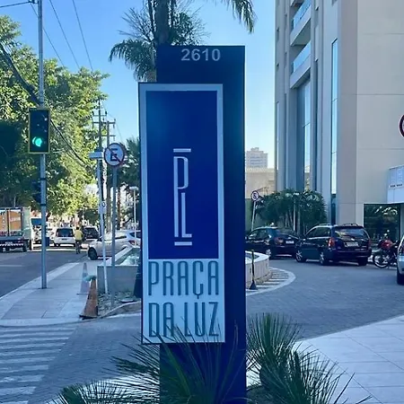 Com Otima Area De Lazer Em Bairro Nobre De